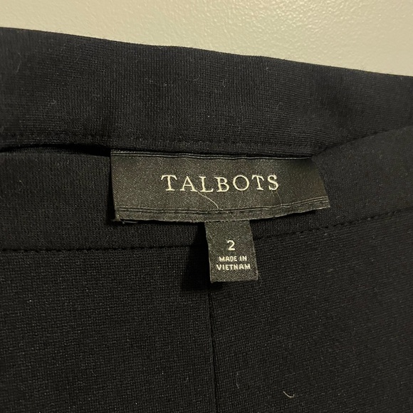 Talbots Classic Black Skater Skirt, size 2 - Picture 2 of 4